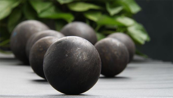 20-180 mm sfera di acciaio forgiato per l'estrazione mineraria macinare cemento resistenza all'impatto 12 Joule HRC 55-65