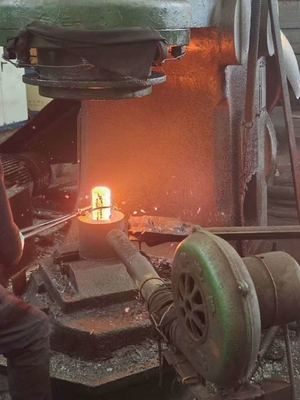 Soluzioni di macinazione ad alte prestazioni con sfere di acciaio da macinazione