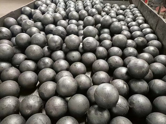 Bolle di media di macinazione in acciaio fuso di alta durezza da 10 mm a 150 mm